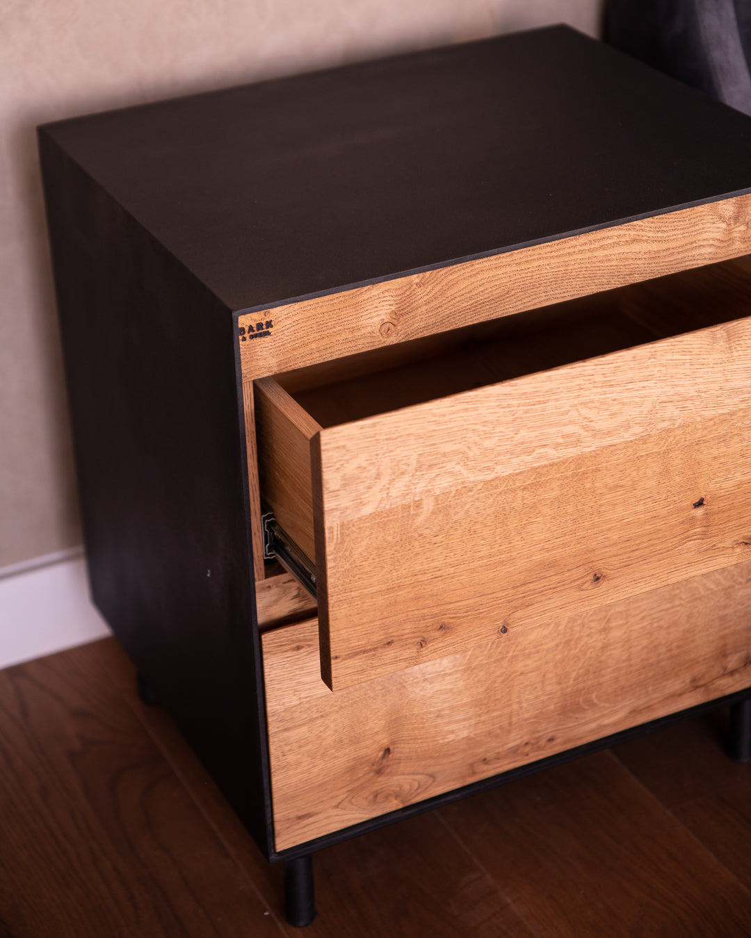 Lisl Nightstand