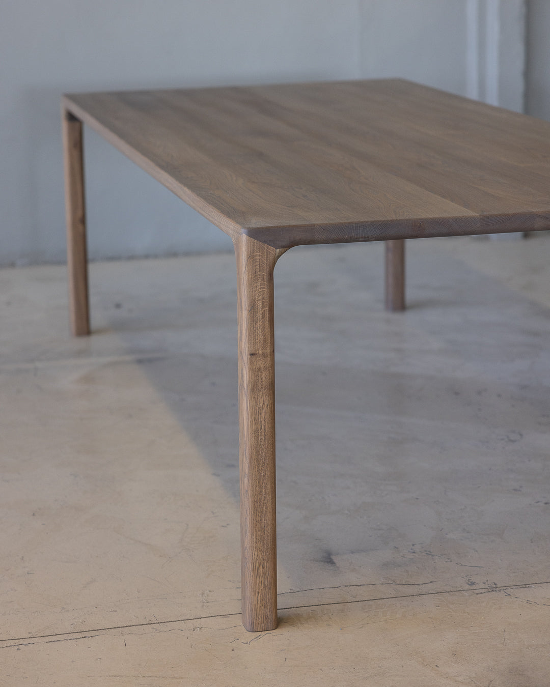 Dafel Dining Table