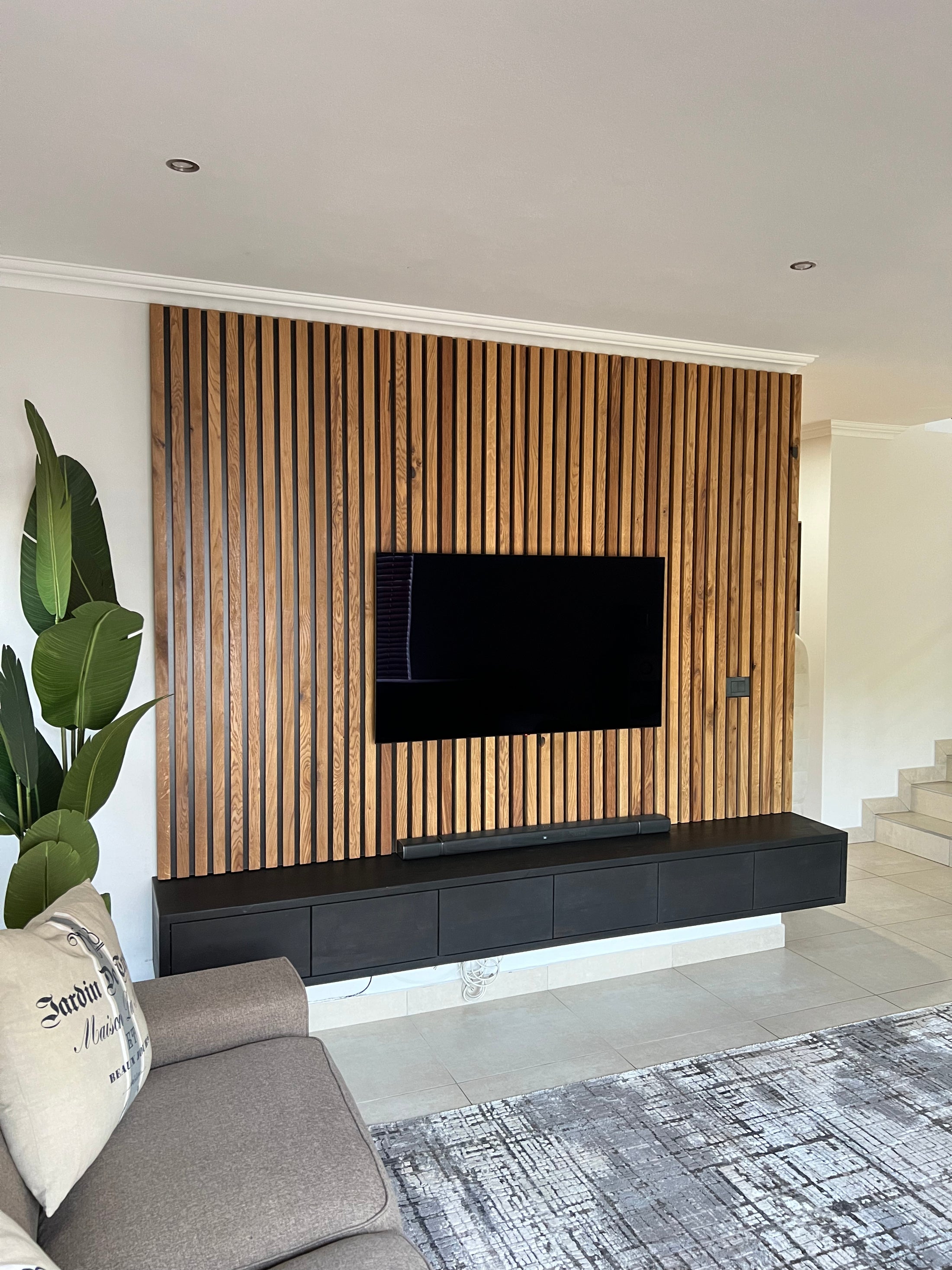 Clearwater TV Unit