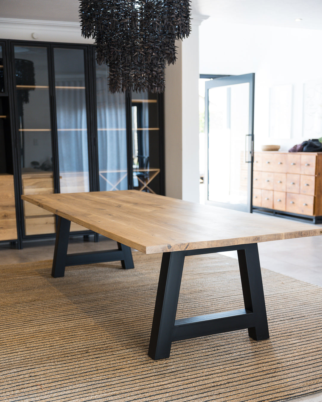 Marike Dining Table