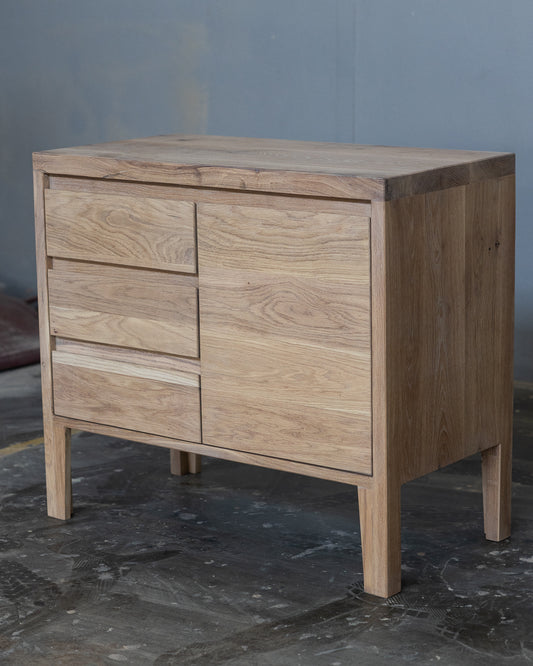 Loxton Chest