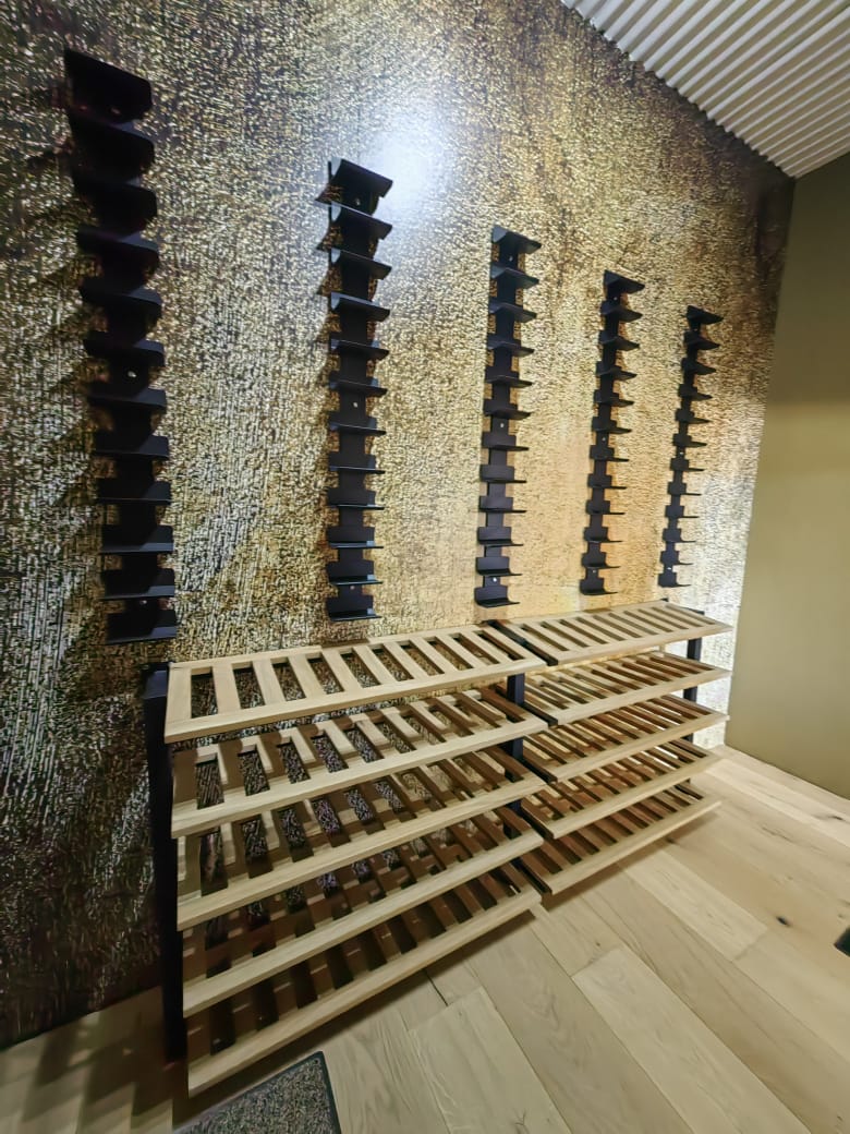 Everet Wine Installation