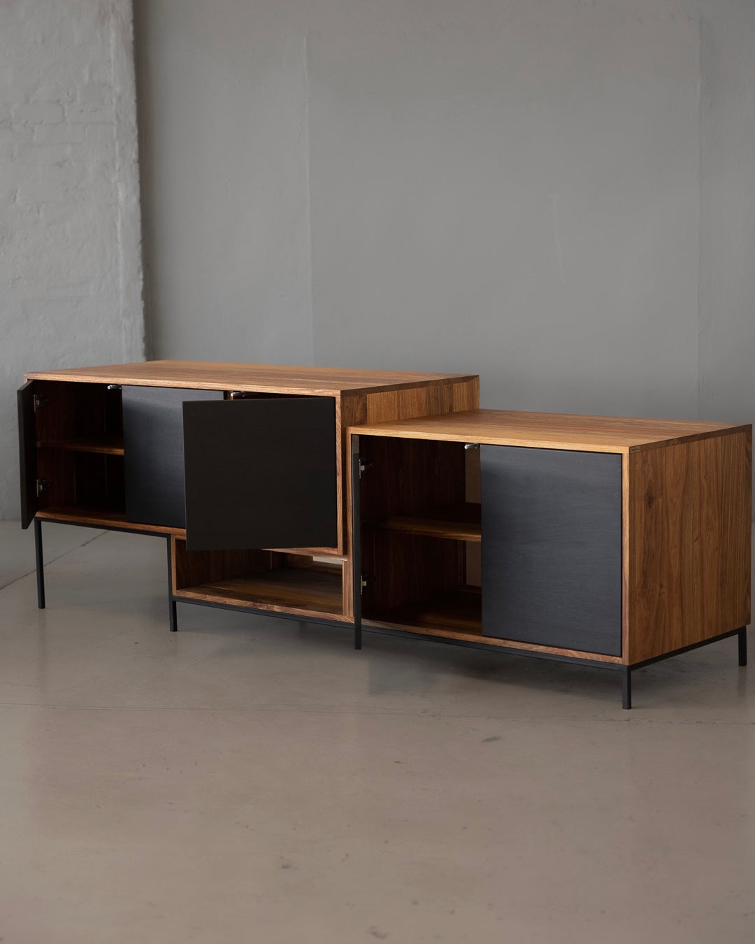 Retha TV Unit